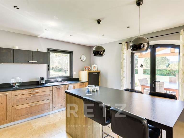 Maison Cabriès - 5 chambres - 240m²