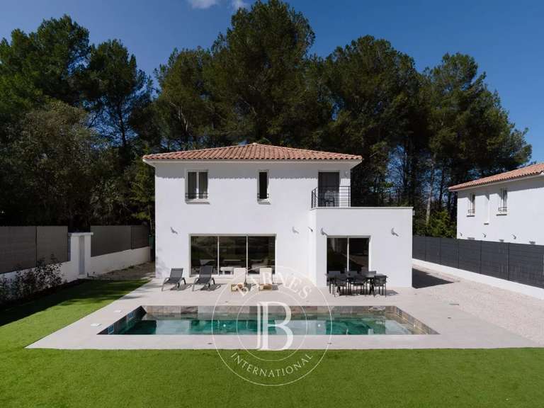 Maison Cabriès - 5 chambres - 206m²