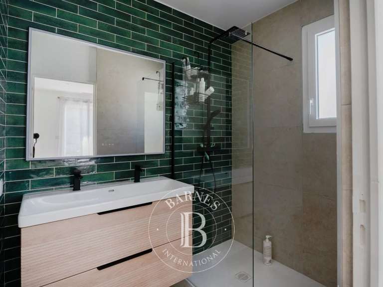 House Cabriès - 5 bedrooms - 206m²