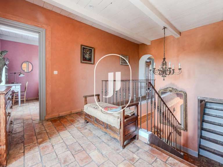 Propriété Cabriès - 5 chambres - 253m²
