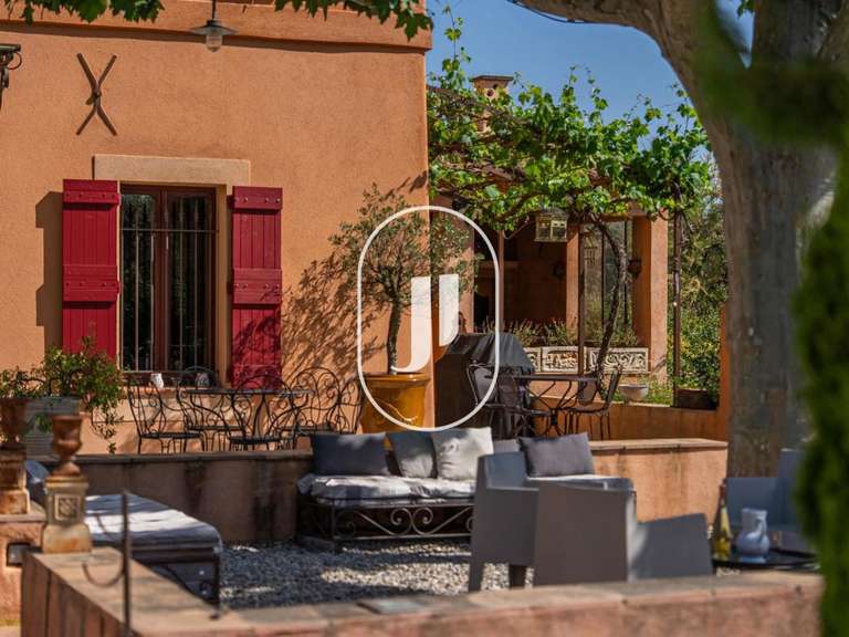 Propriété Cabriès - 5 chambres - 253m²