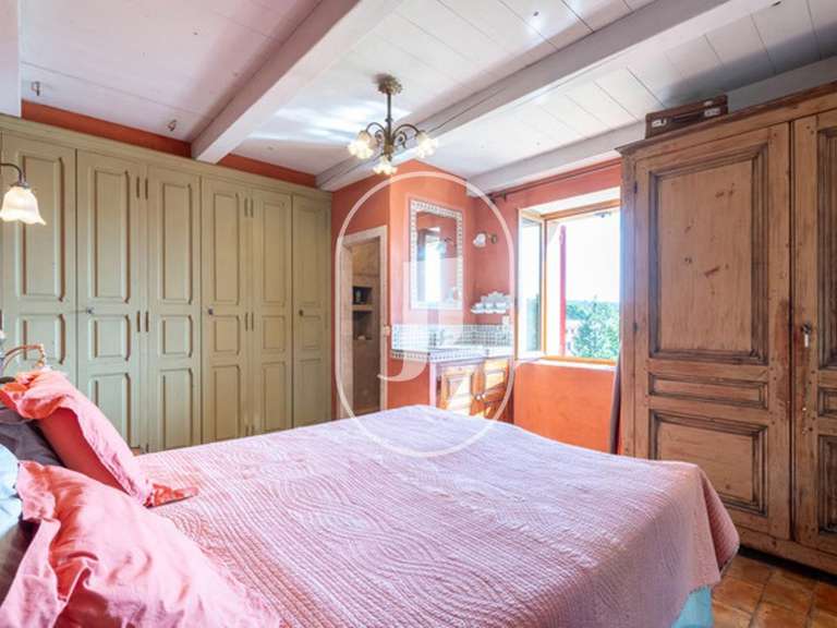 Property Cabriès - 5 bedrooms - 253m²