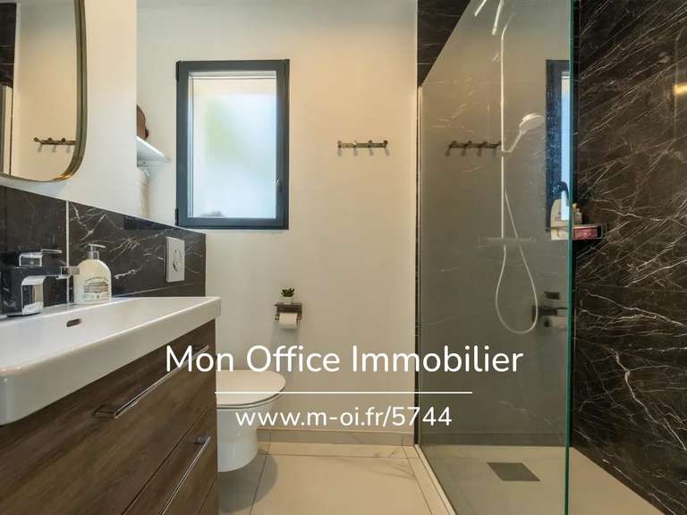 Villa Cabriès - 5 chambres - 138m²