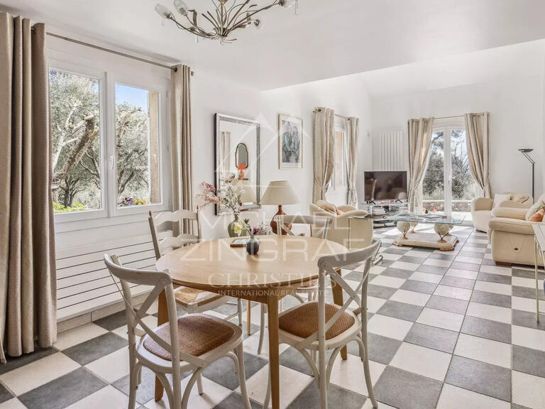 Maison Cabris - 4 chambres - 198m²
