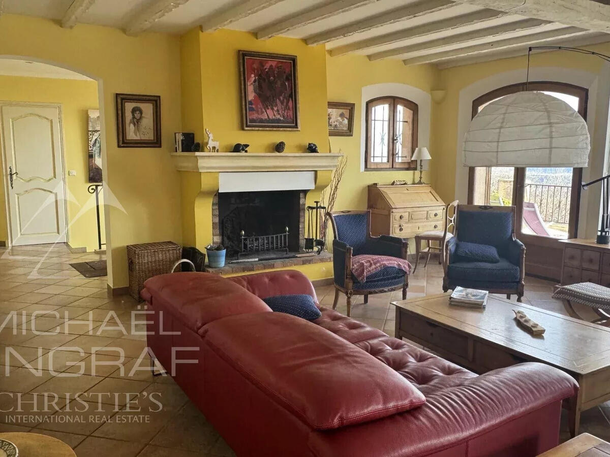 Maison Cabris