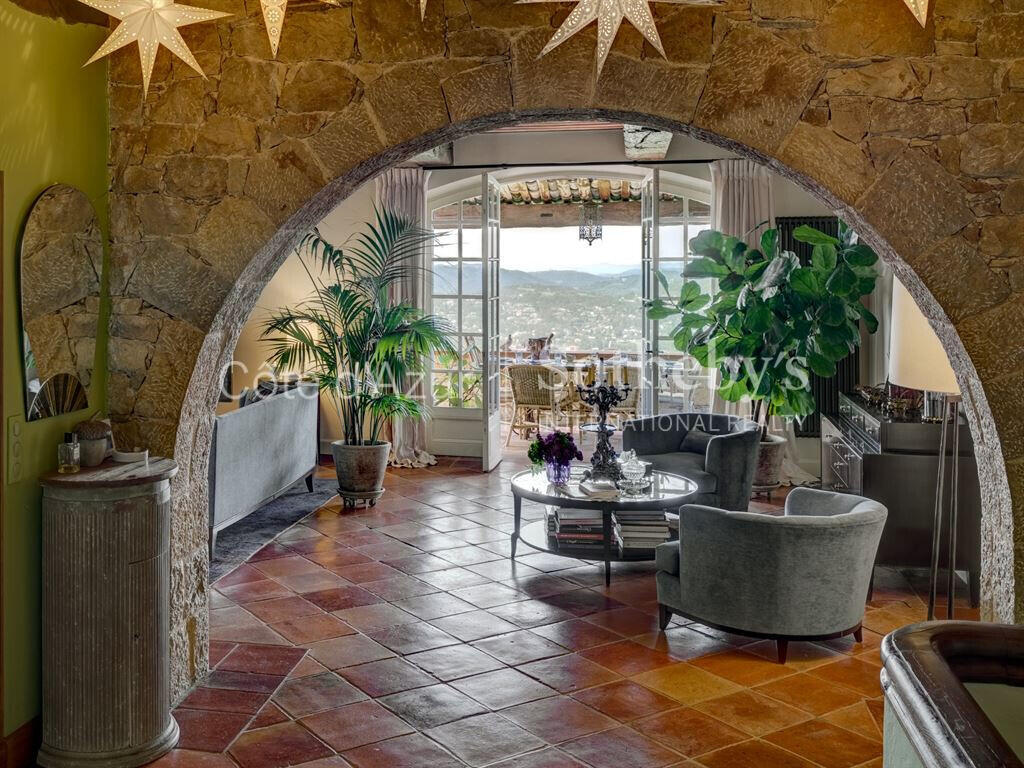 Maison Cabris