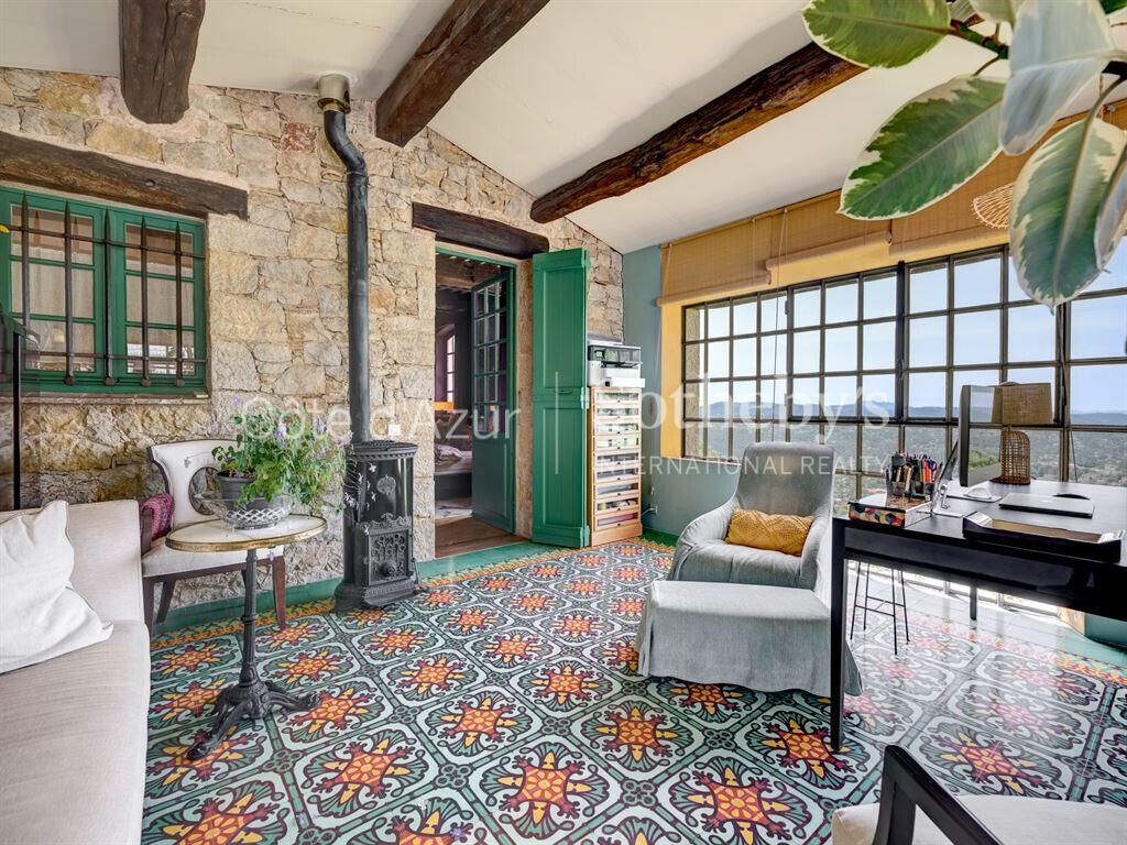 Maison Cabris
