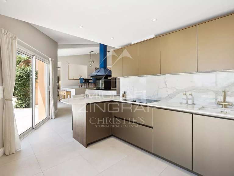 Maison Cabris - 4 chambres - 180m²