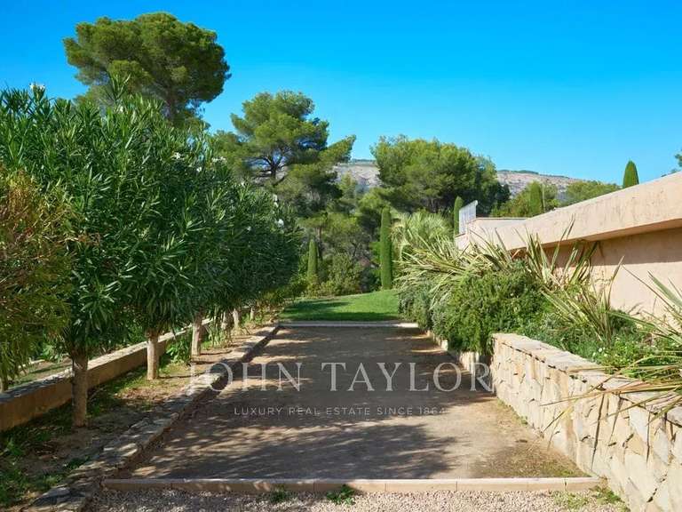 House Cabris - 5 bedrooms - 298m²