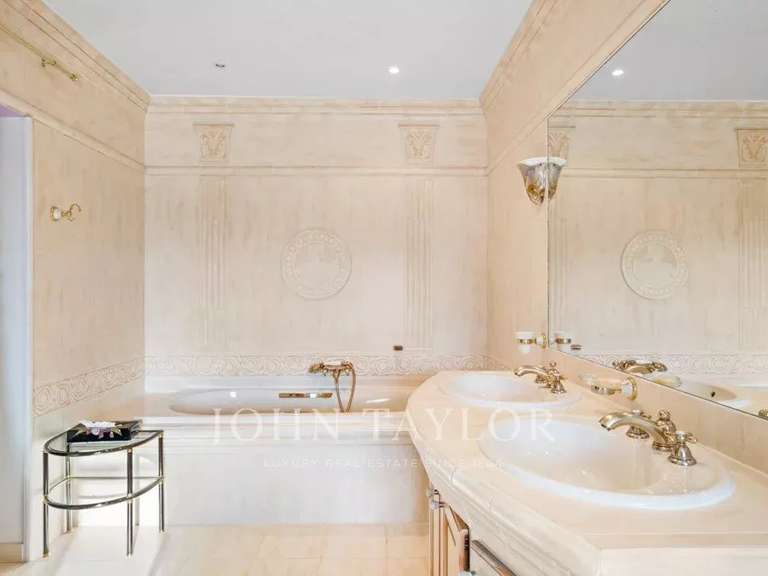 House Cabris - 5 bedrooms - 298m²