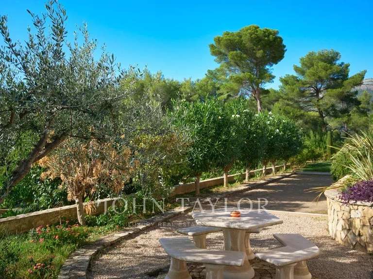 House Cabris - 5 bedrooms - 298m²