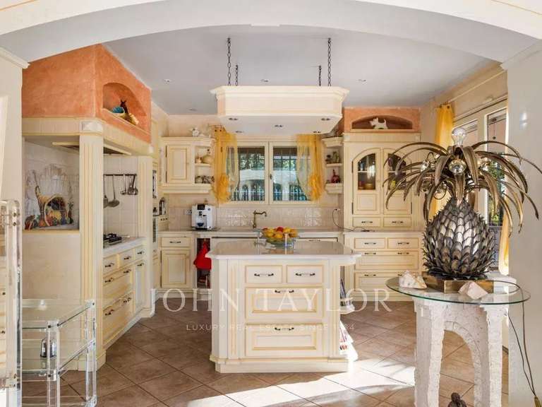 House Cabris - 5 bedrooms - 298m²