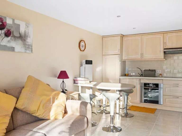 House Cabris - 5 bedrooms - 298m²