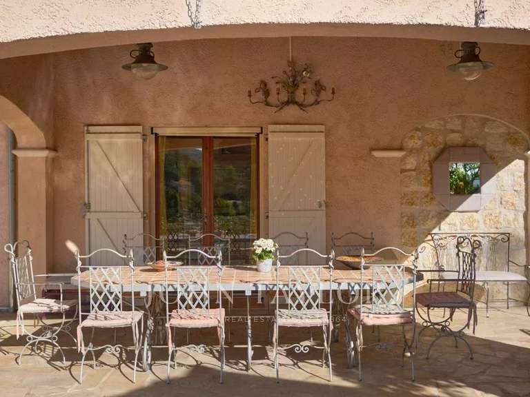 House Cabris - 5 bedrooms - 298m²