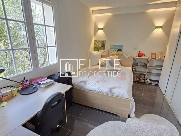Maison Cabris - 4 chambres - 256m²