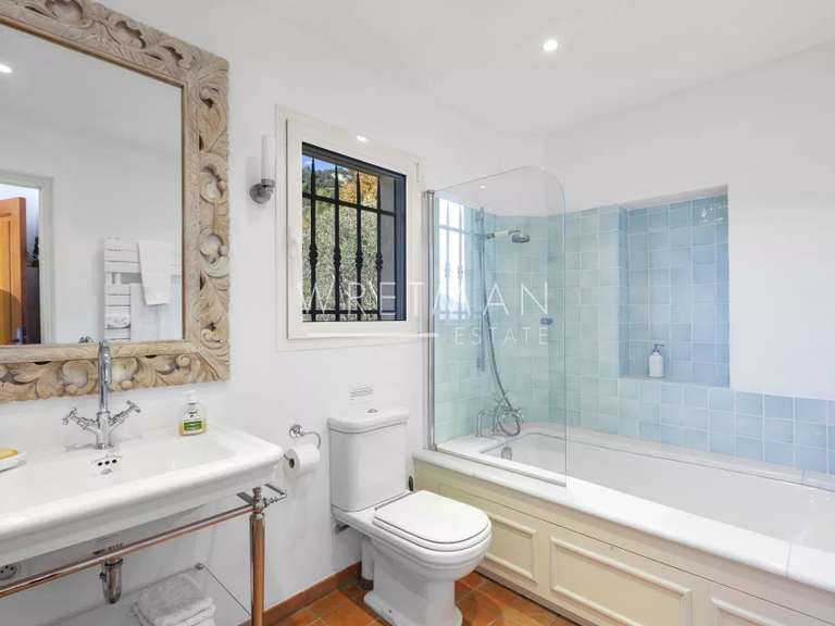 Maison Cabris - 4 chambres - 240m²