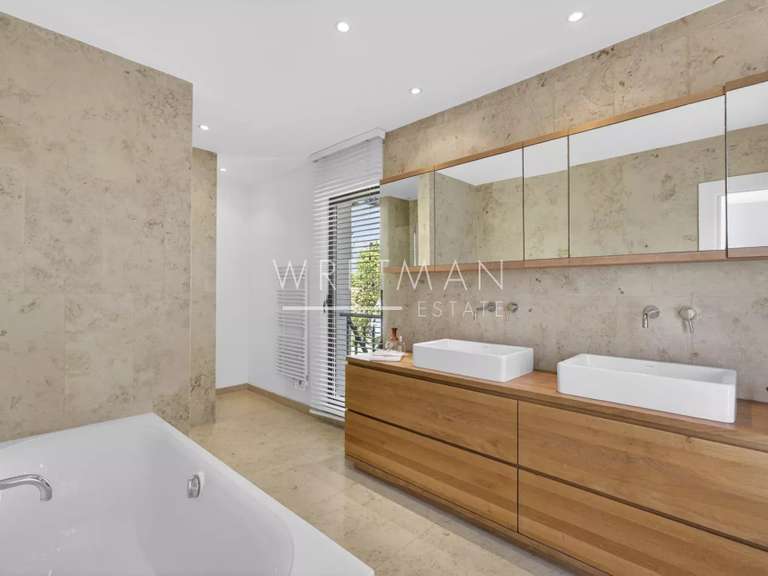 Maison Cabris - 4 chambres - 244m²