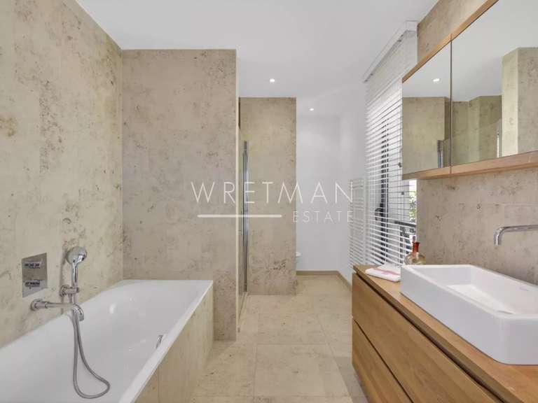 Maison Cabris - 4 chambres - 244m²