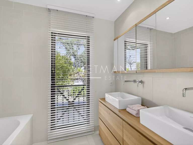 Maison Cabris - 4 chambres - 244m²