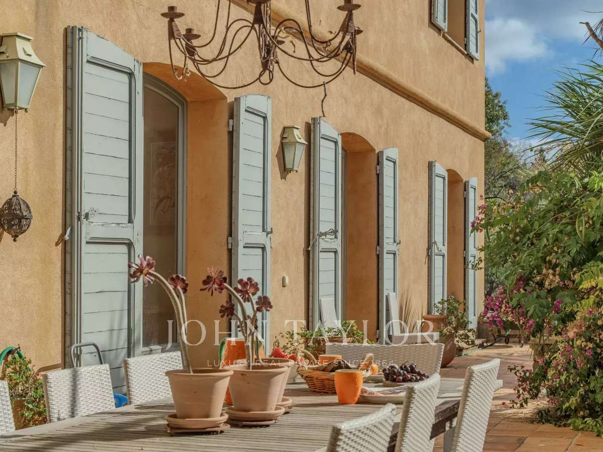 Maison Cabris