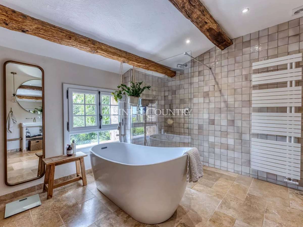 Maison Cabris