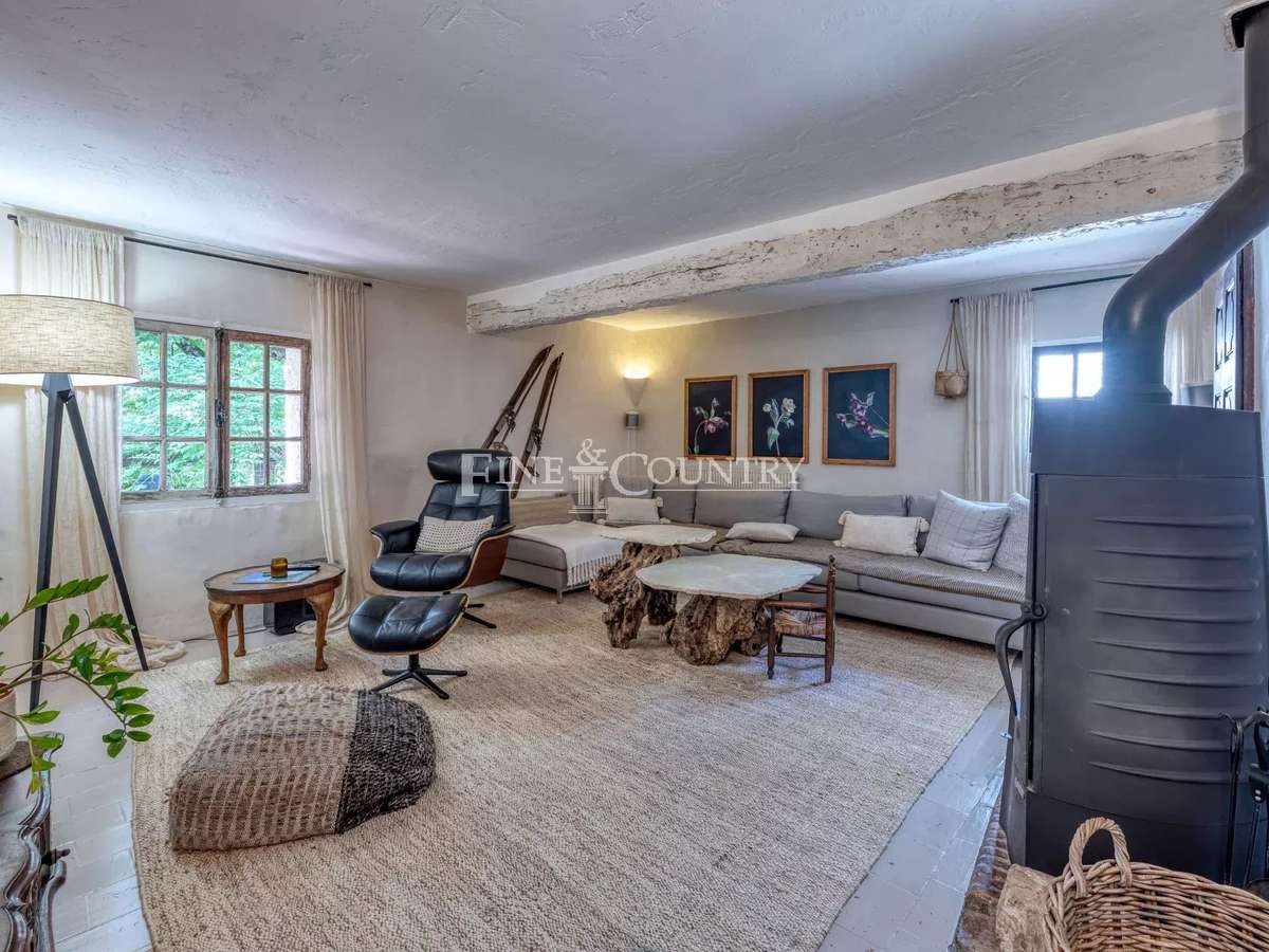 Maison Cabris