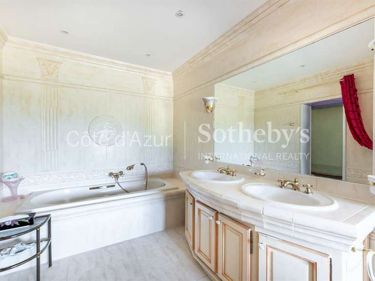 Maison Cabris - 4 chambres - 250m²