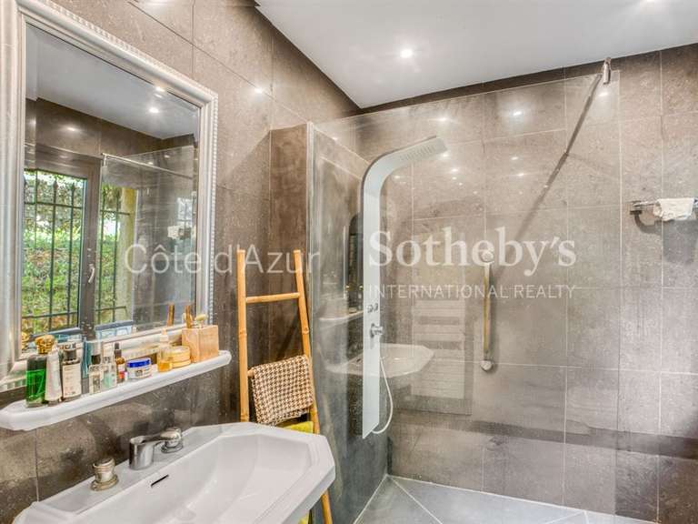 Maison Cabris - 4 chambres - 189m²