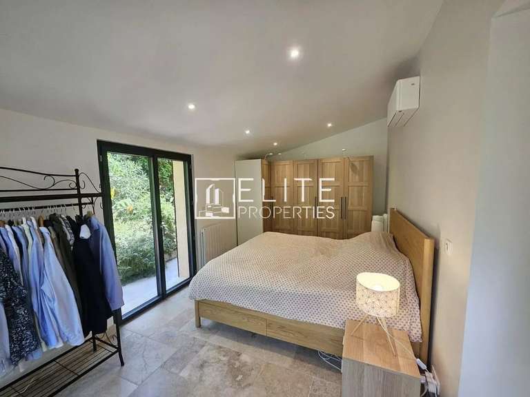 Maison Cabris - 5 chambres - 185m²