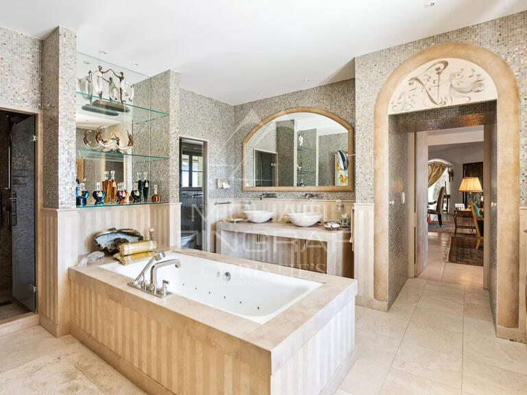 Propriété Cabris - 7 chambres - 650m²