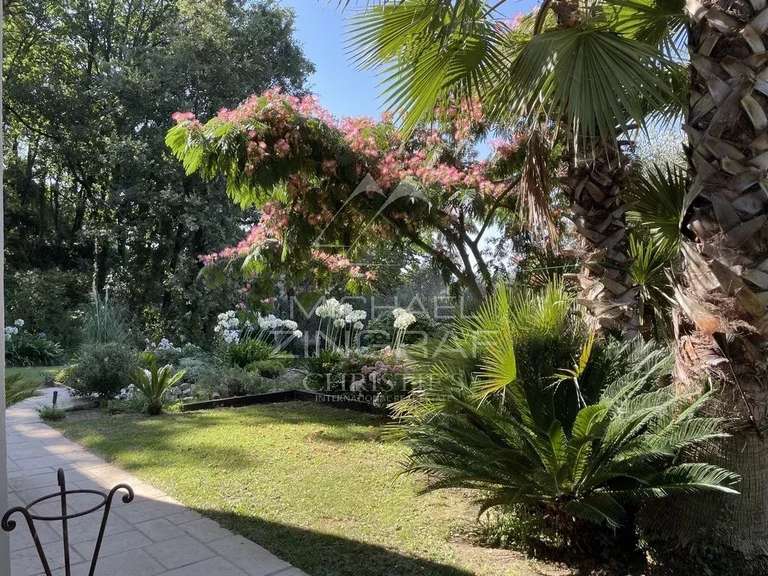 Villa Cabris - 5 bedrooms - 304m²