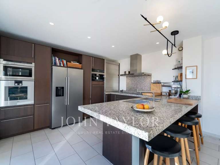 Villa Cabris - 5 chambres - 232m²