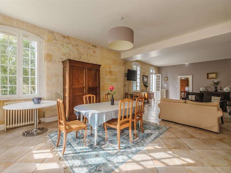 Maison Cadaujac - 5 chambres - 360m²