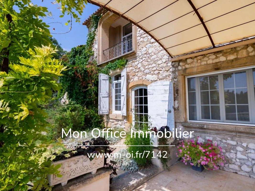 Maison Cadenet