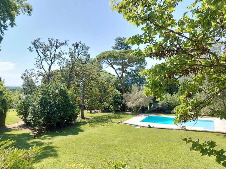 Property Cadenet - 13 bedrooms - 450m²