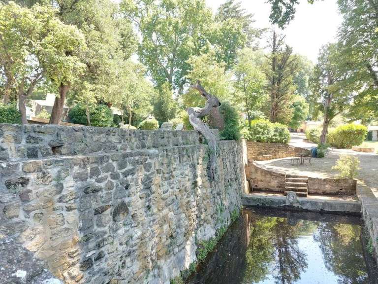 Property Cadenet - 13 bedrooms - 450m²