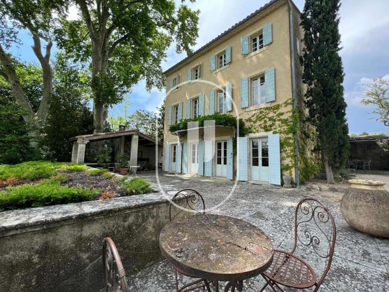 Propriété Cadenet - 8 chambres - 452m²