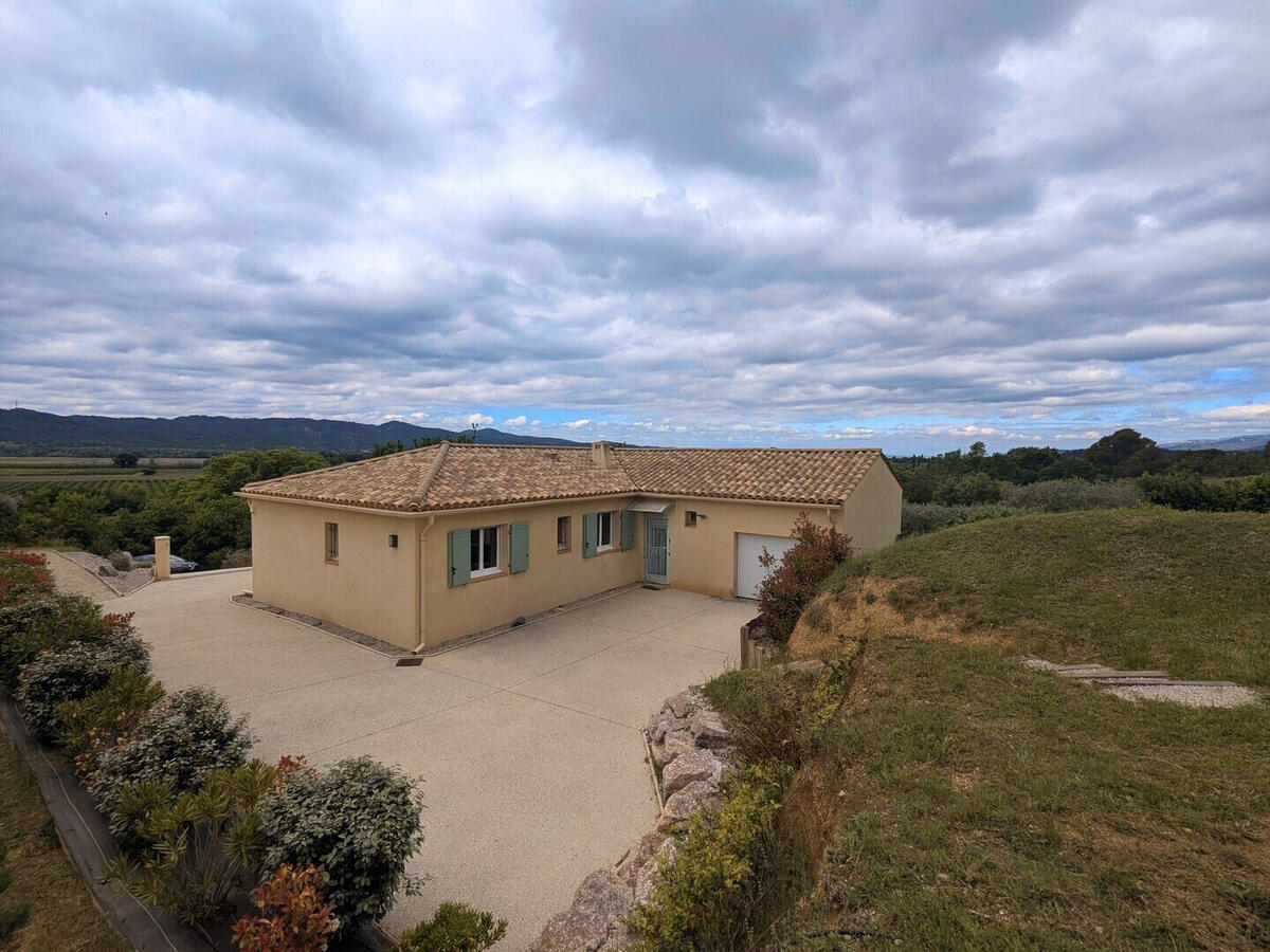 Villa Cadenet