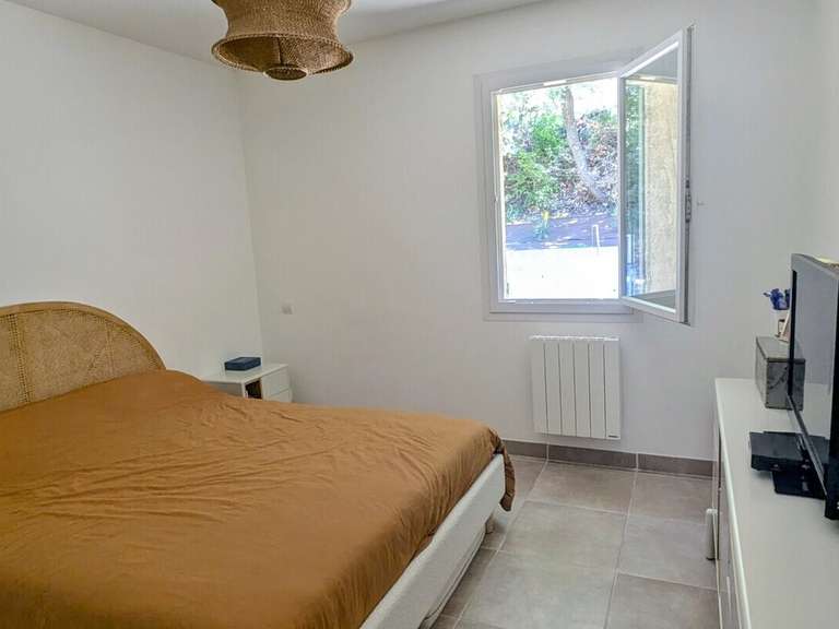 Villa Cadenet - 5 chambres - 180m²