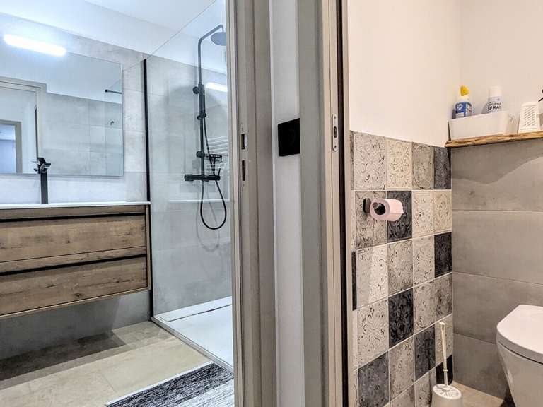 Villa Cadenet - 5 chambres - 180m²