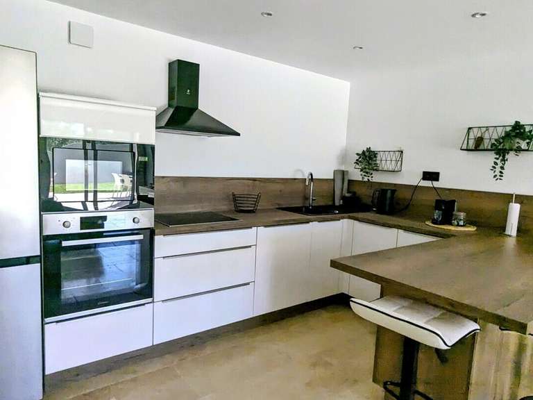 Villa Cadenet - 5 chambres - 180m²