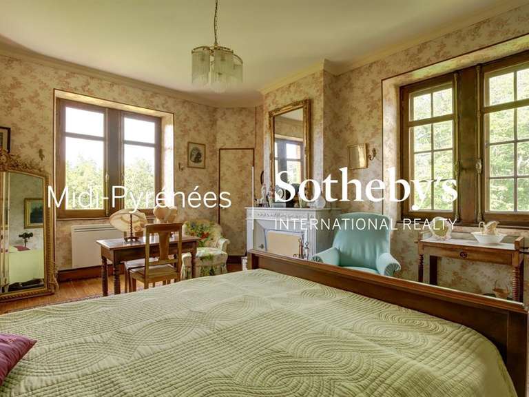 Château Cadours - 6 chambres - 302m²