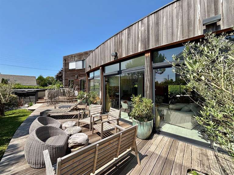 Maison Caen - 4 chambres - 210m²