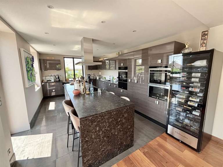 Maison Caen - 4 chambres - 210m²