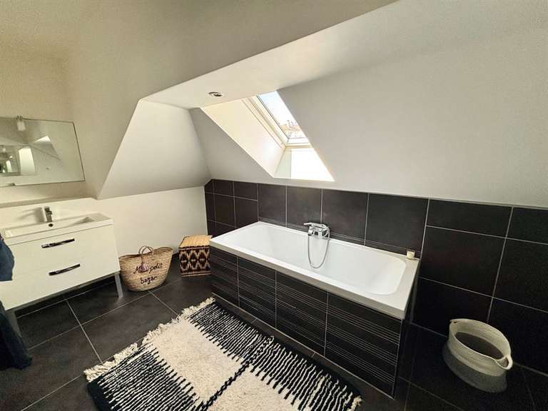 Maison Caen - 4 chambres - 210m²