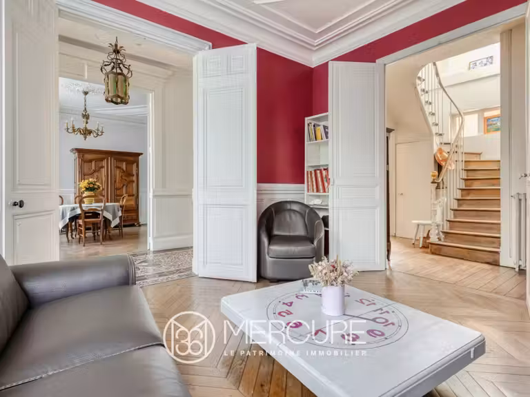 Maison Caen - 5 chambres - 299m²