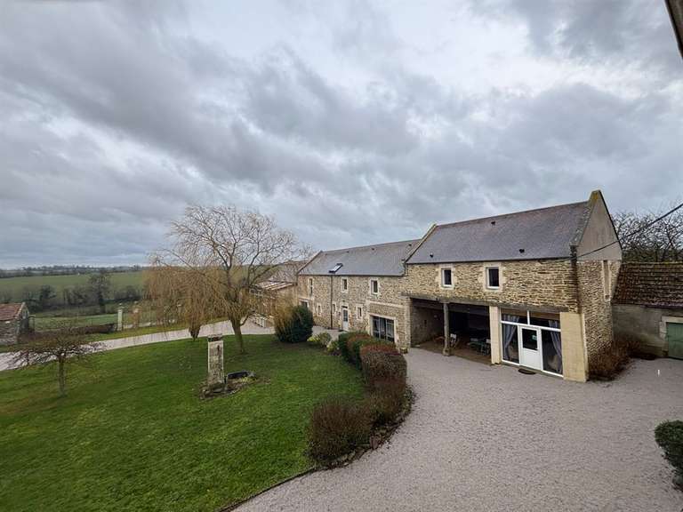 Maison Caen - 4 chambres - 560m²