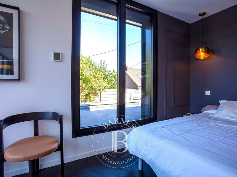 Maison Caen - 3 chambres - 229m²