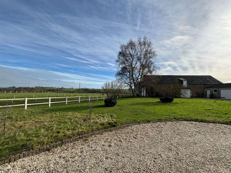 Maison Caen - 4 chambres - 220m²