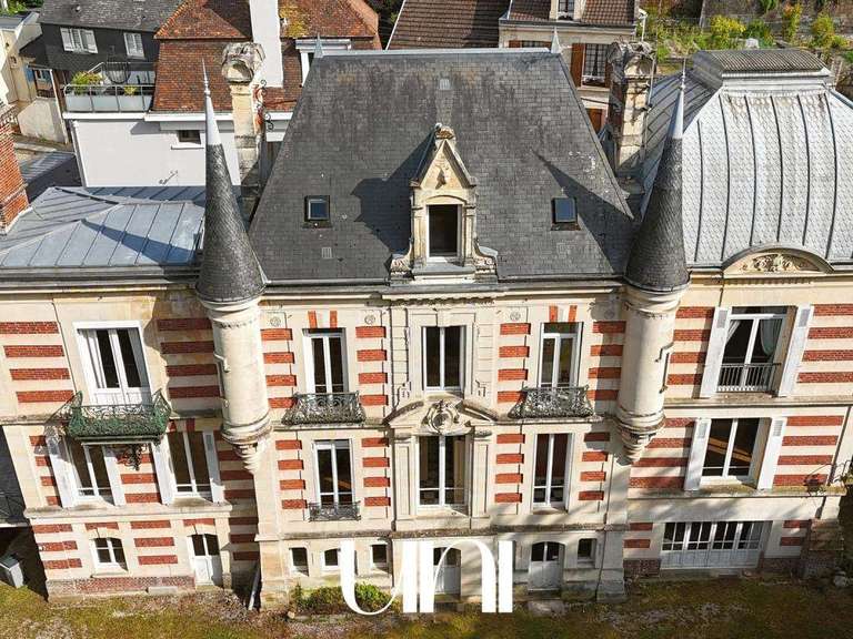 Maison Caen - 8 chambres